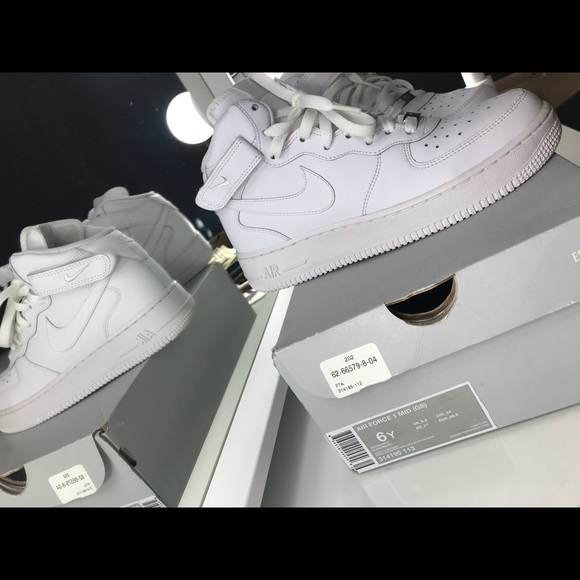 Nike Air Force I (high top) - Picture 2 of 8